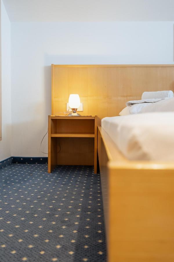 Hotel Pension Wilma Шрунс Экстерьер фото